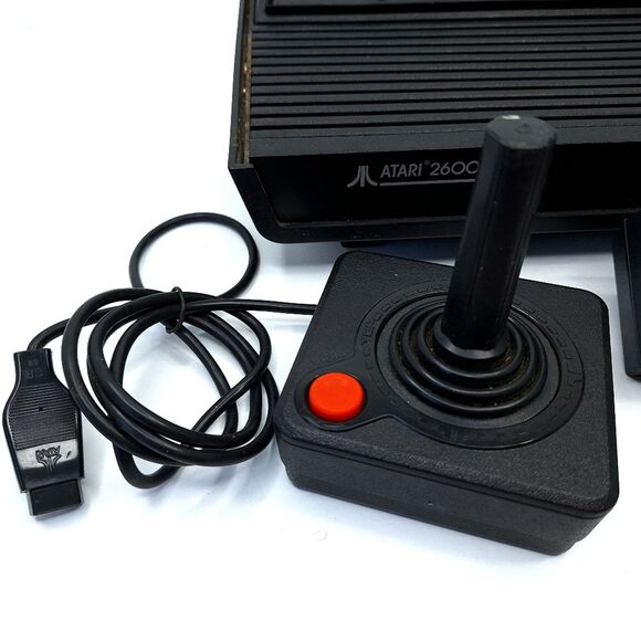 VTG Vintage 1980s Atari 2600 Video Computer System Console w/ Joystick & Manual - Picture 7 of 11
